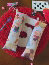 Image 2 of Olimar and Louie Keychain Dakimakuras