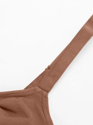Seamless Shaping Bra with Adjustable Shoulder Straps