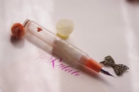 Image 3 of Flex fountain Pen / Rubato’s upper reservoir + G nib / Lilac Marble & Bee