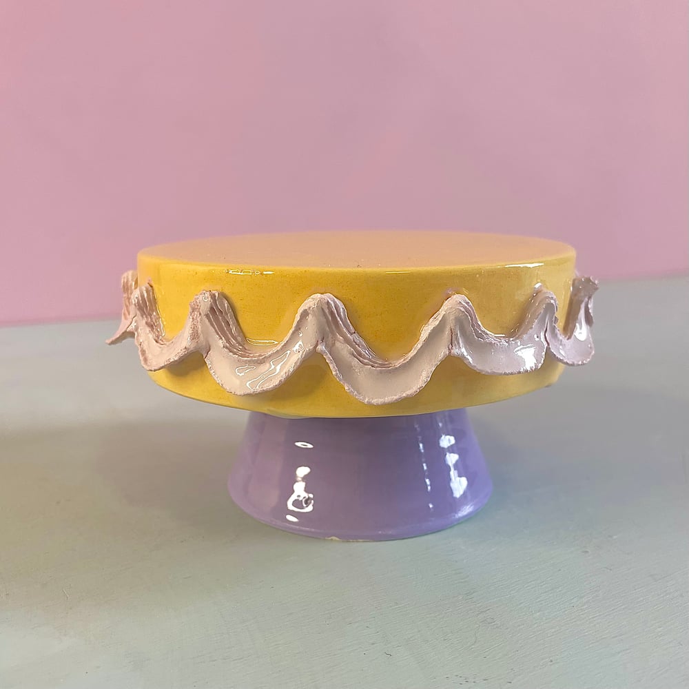 Image of Orange sorbet cake stand 