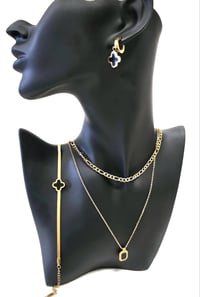 Image 9 of Clover Set