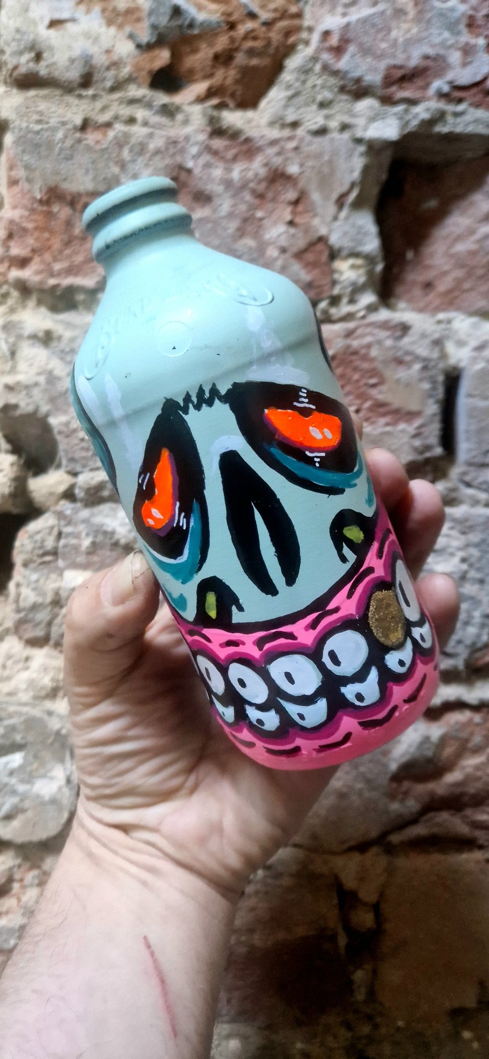 Jade Skull Bottle 