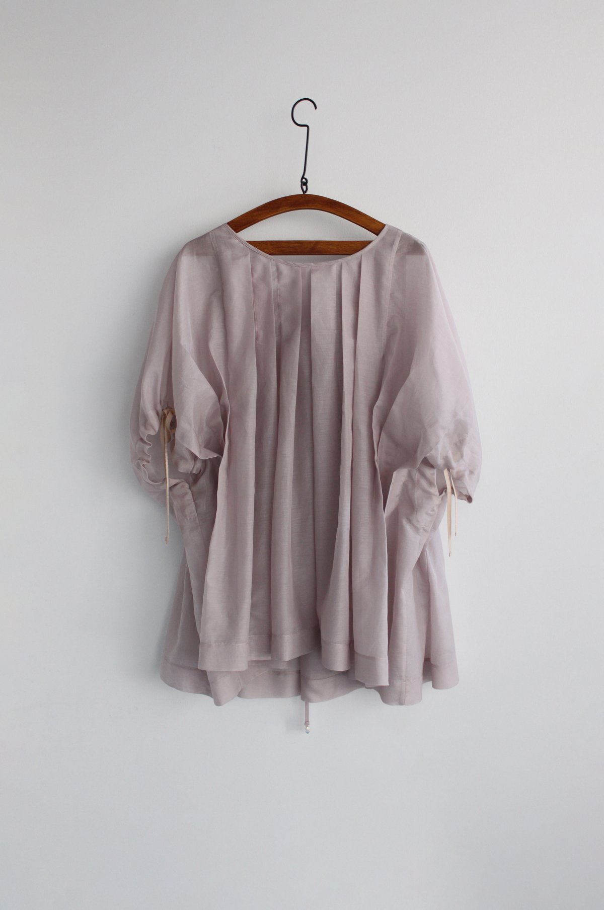 Archive-Pleated ballon sleeve silk-cotton blouse