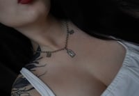 Image 3 of Florence Choker 