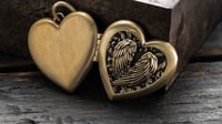 Image 2 of THE HEART LOCKET