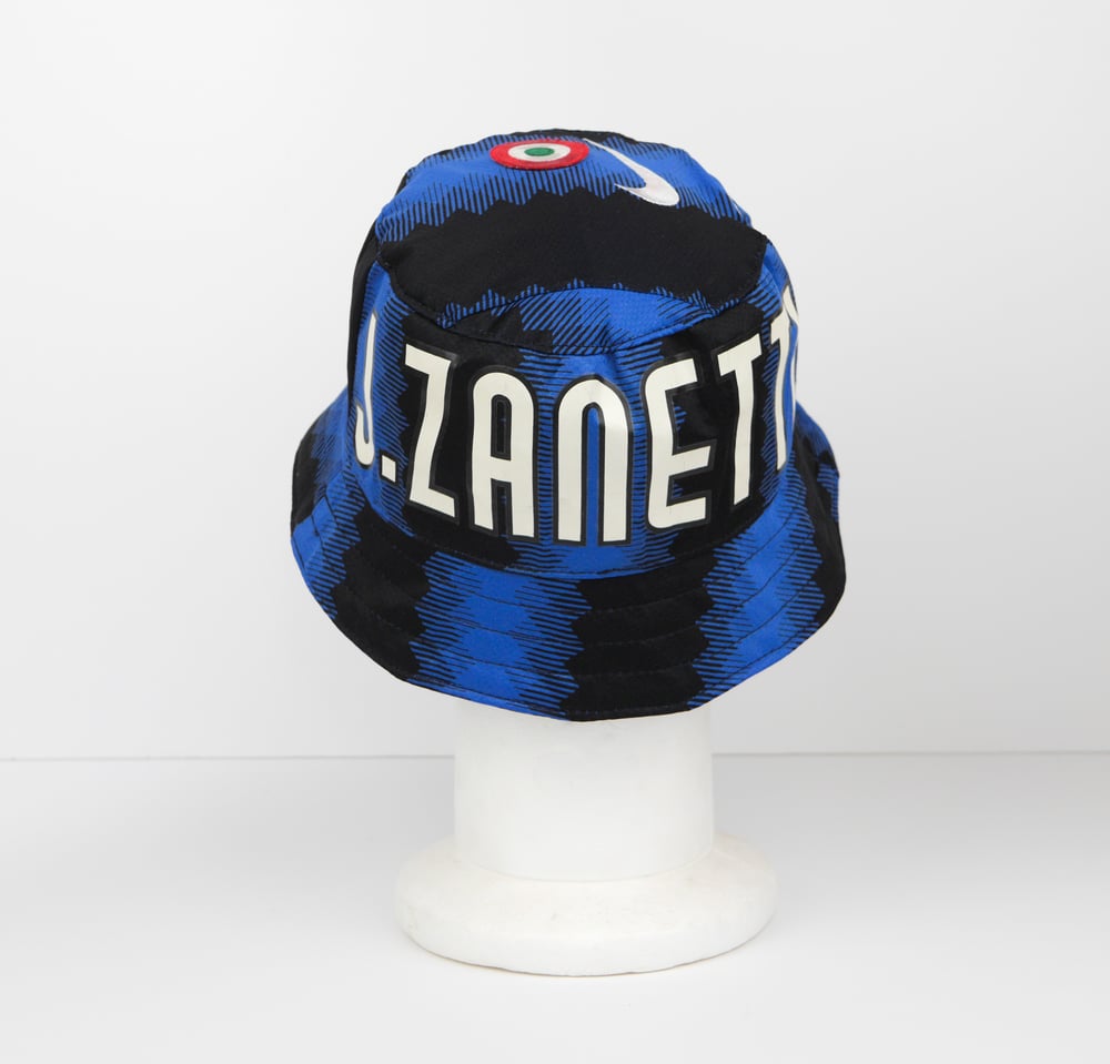 Inter Milan Bucket Hat | 2010 Home [J. ZANETTI]