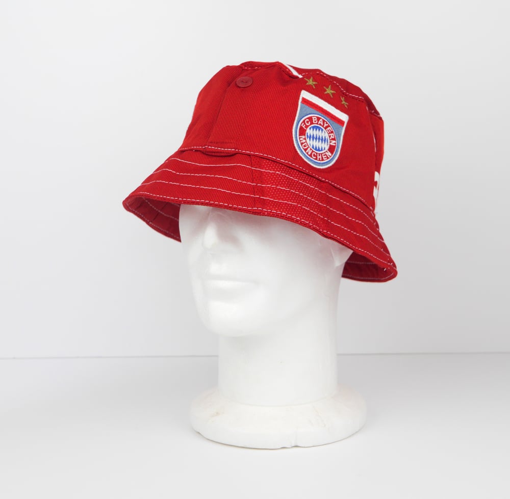 Bayern Munich Bucket Hat | 2006 Home