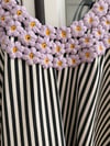 BLACK STRIPES WITH DAISIES 