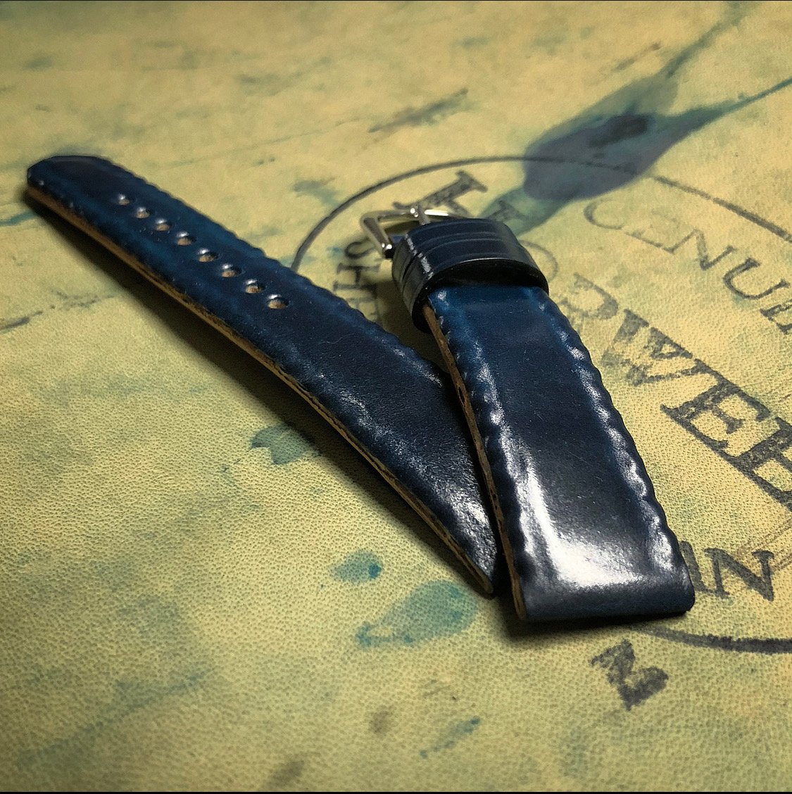 Image of Navy SECRET STITCHING Horween Shell Cordovan Watch Strap