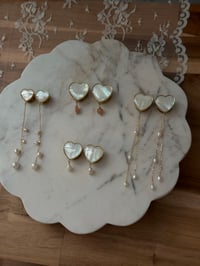 Image 1 of Pearly Heart Plug Custom (Gold)