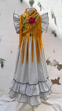 Image 7 of Vestido Cadeneta Flores Negras