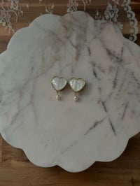 Image 5 of Pearly Heart Plug Custom (Gold)