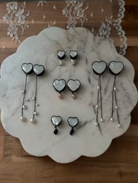 Image 1 of Pearly Heart Plug Custom (Black)