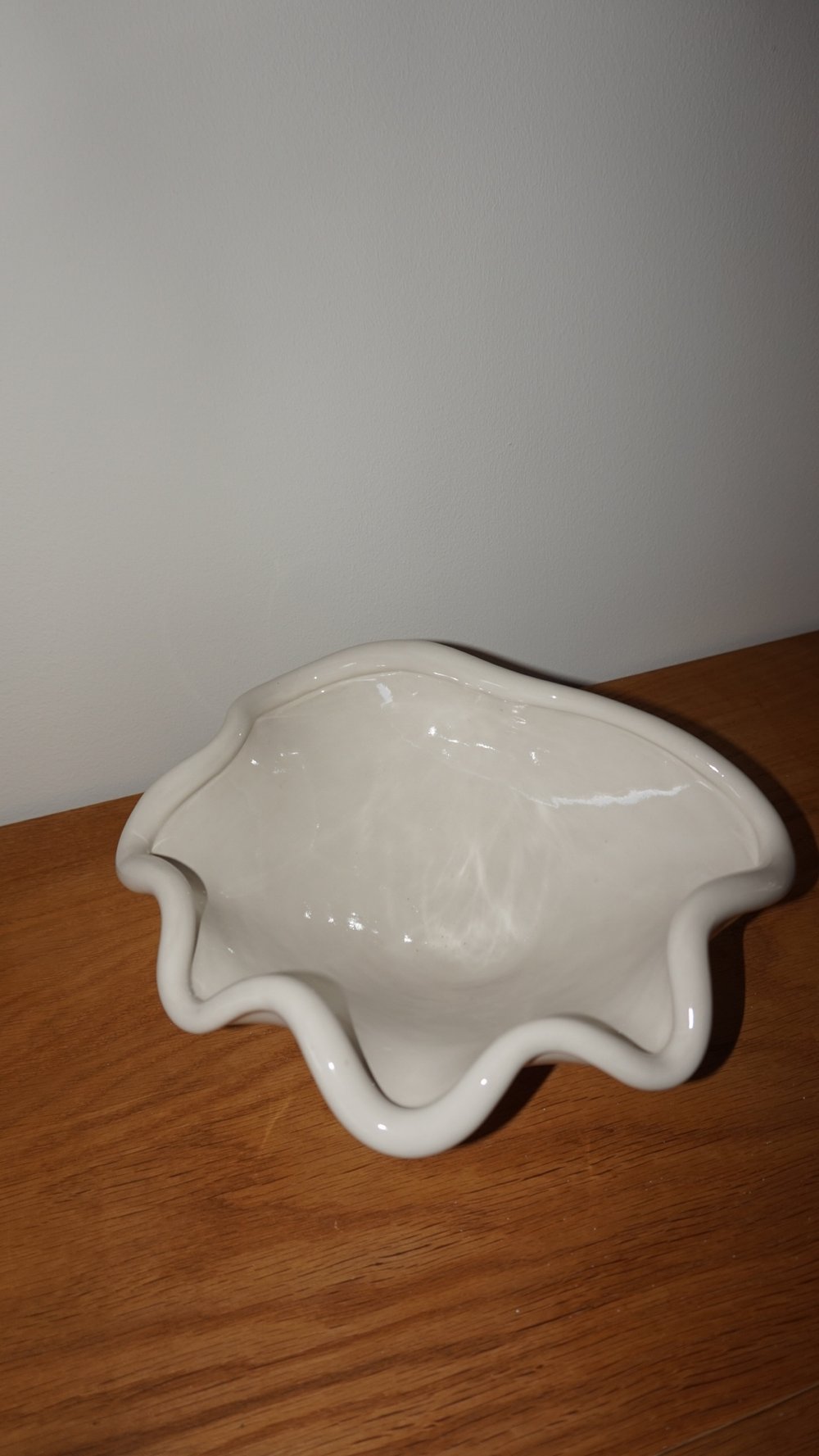 Image of "The snack bowl", cream