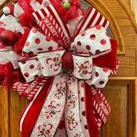 Image 4 of Candy Cane Wreath