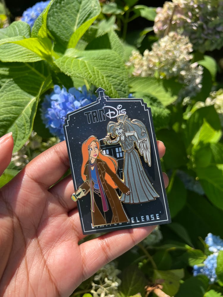 Image of Tardis pins: Blink attack variant top Pin