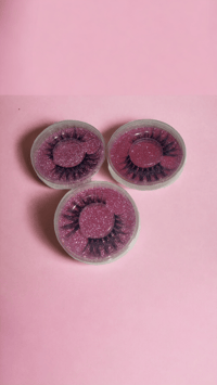 Image 5 of False Eyelashes 