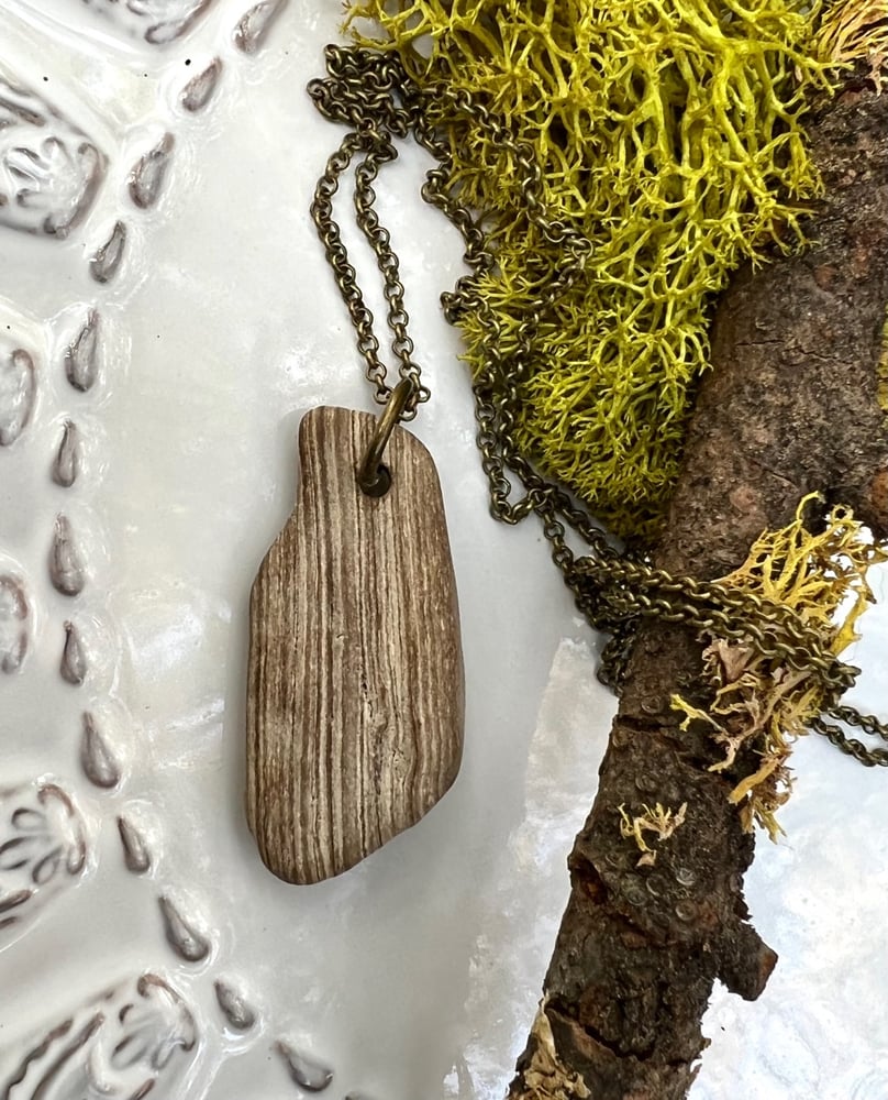 Image of Woodgrain Necklace