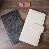 Image 8 of Slim Chic Cash Wallet