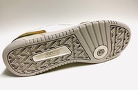 Image 11 of Victoria 1985 series two tone tennis sneaker 