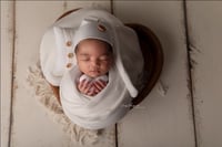 Image 7 of Newborn photo set macrame ivory