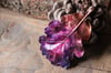 Vera foglia di quercia elettroformata in rame con sfumature viola intenso