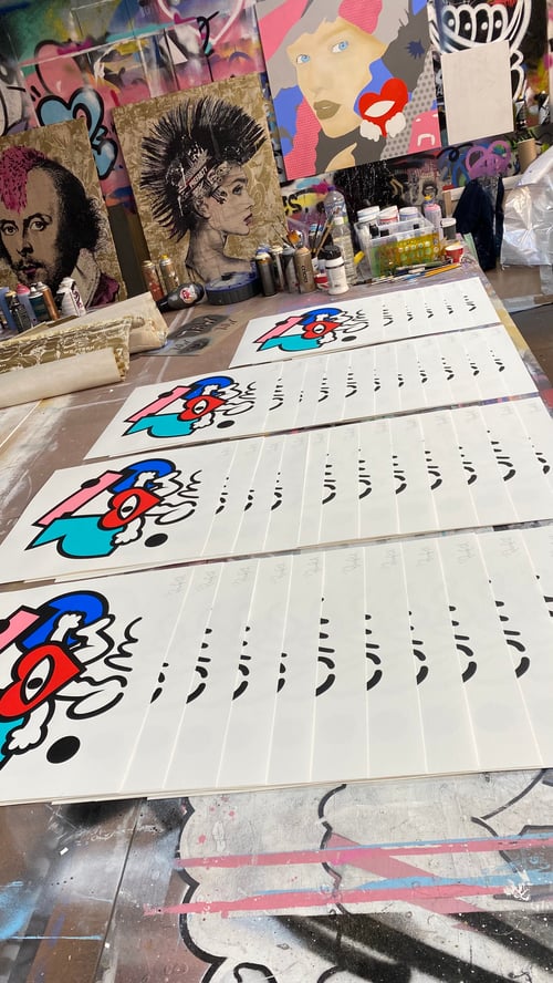 Image of ‘Throwing Shapes’ screenprint