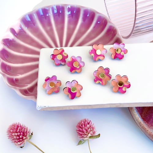 Image of 'Autumn Bloom' (hand painted) Mini Daisy Studs