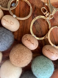 Image 5 of 'Mama' Feltball Keychain