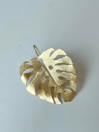 Image 2 of Monsteras L - boucles d’oreilles   - sur commande
