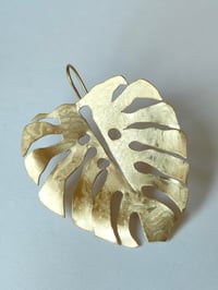Image 3 of Monsteras L - boucles d’oreilles   - sur commande