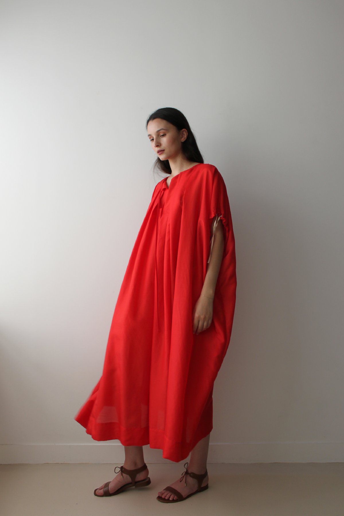 ARCHIVE- Ample fit pleated dress