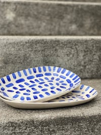 Image 1 of Pratos ovais ruínas/ Ruined oval dishes