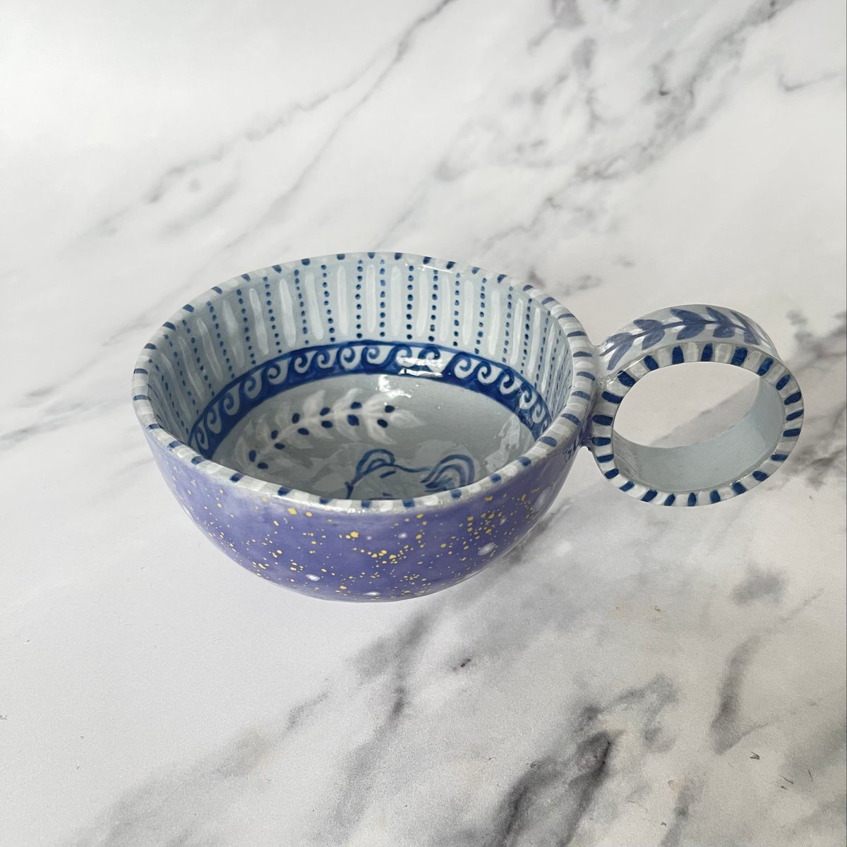 Image of Blue Stoneware Sighthound tea cup - Hydrangea