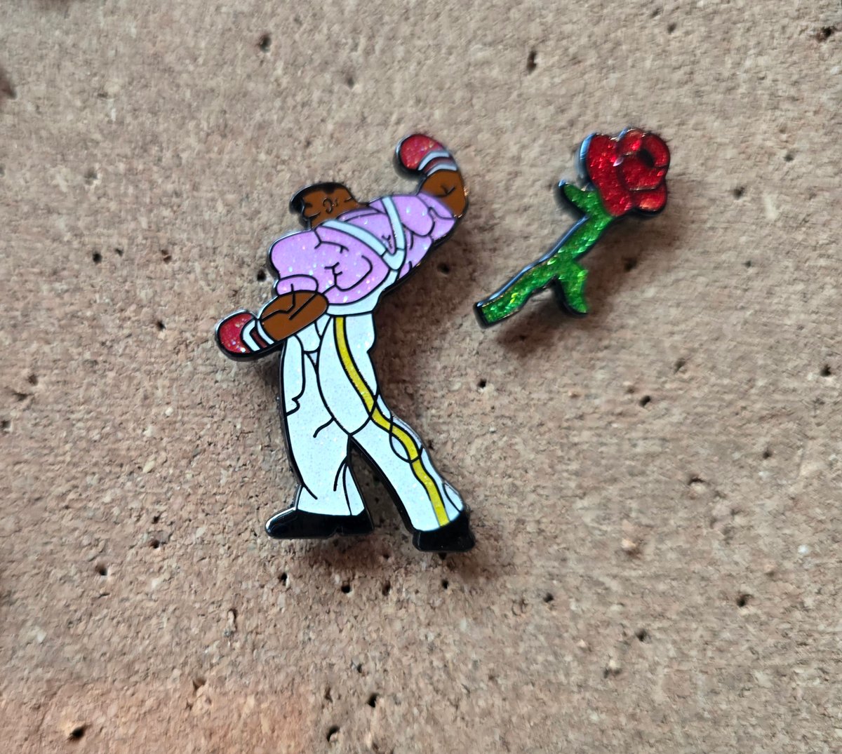 Image of 3S Dudley Green/Red/Pink (Rose Taunt)