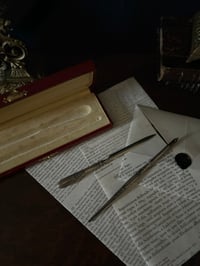 Image 6 of Magnifique porte-plume et ouvre-lettre plaqué argent, XIXÈME siècle