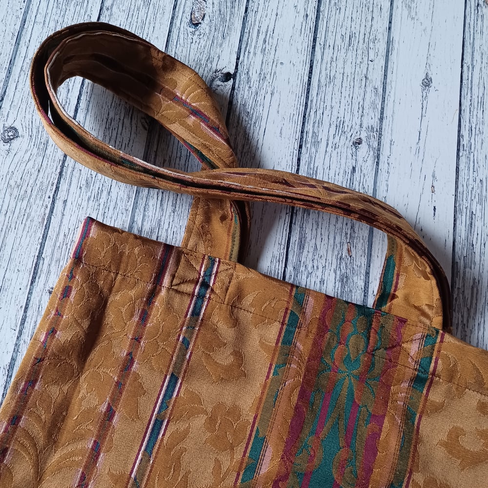 Image of Remnant Tote Bag- Grandmas Sofa