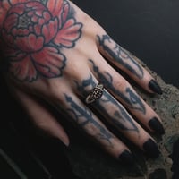 Image 3 of Item 12: Mixed Metal Yellow Gold Rivulet Signet Size 6.5