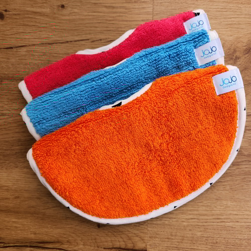 Image of Dribble Bibs - Large Triangles