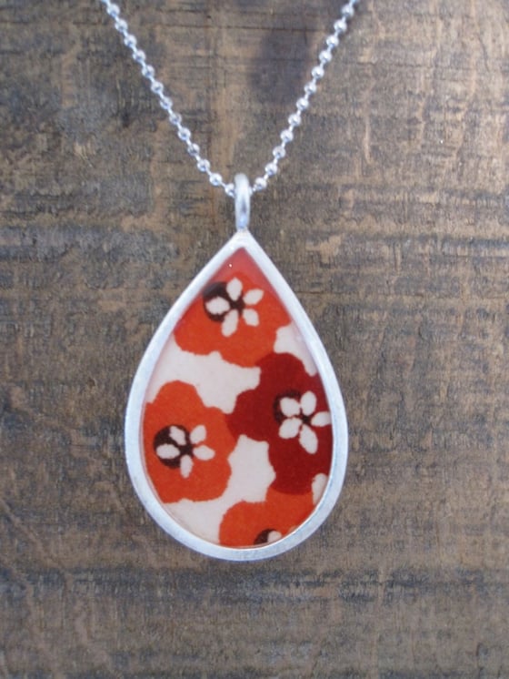 Image of Large Teardrop Necklace