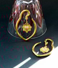 Image 1 of Ear Hangers - Sacred Heart - Stainless Steel 316L - 4mm - Gold - Gauges - Tunnels &amp; Plugs