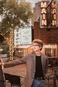 Image 1 of 60 Minute Senior Photo Session 