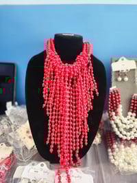 Red Fringe Necklace Set