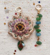 Image 1 of Orecchino Passiflora