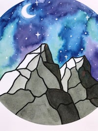 Image 4 of Grey Mountains Circle Print