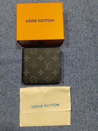 Image 9 of LV Wallet Black 2023