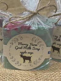 Apple Sage   You'll love the notes of apple, sage, pineapple, and coconut water.
