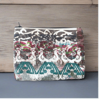 Image 1 of Print Table Zip Purse Peacock (small)