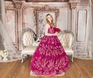 Image of Motherhood Elegance 