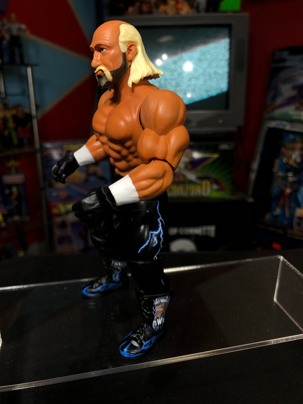 WWE Mattel Superstars Series 1 Hollywood Hulk Hogan Figure
